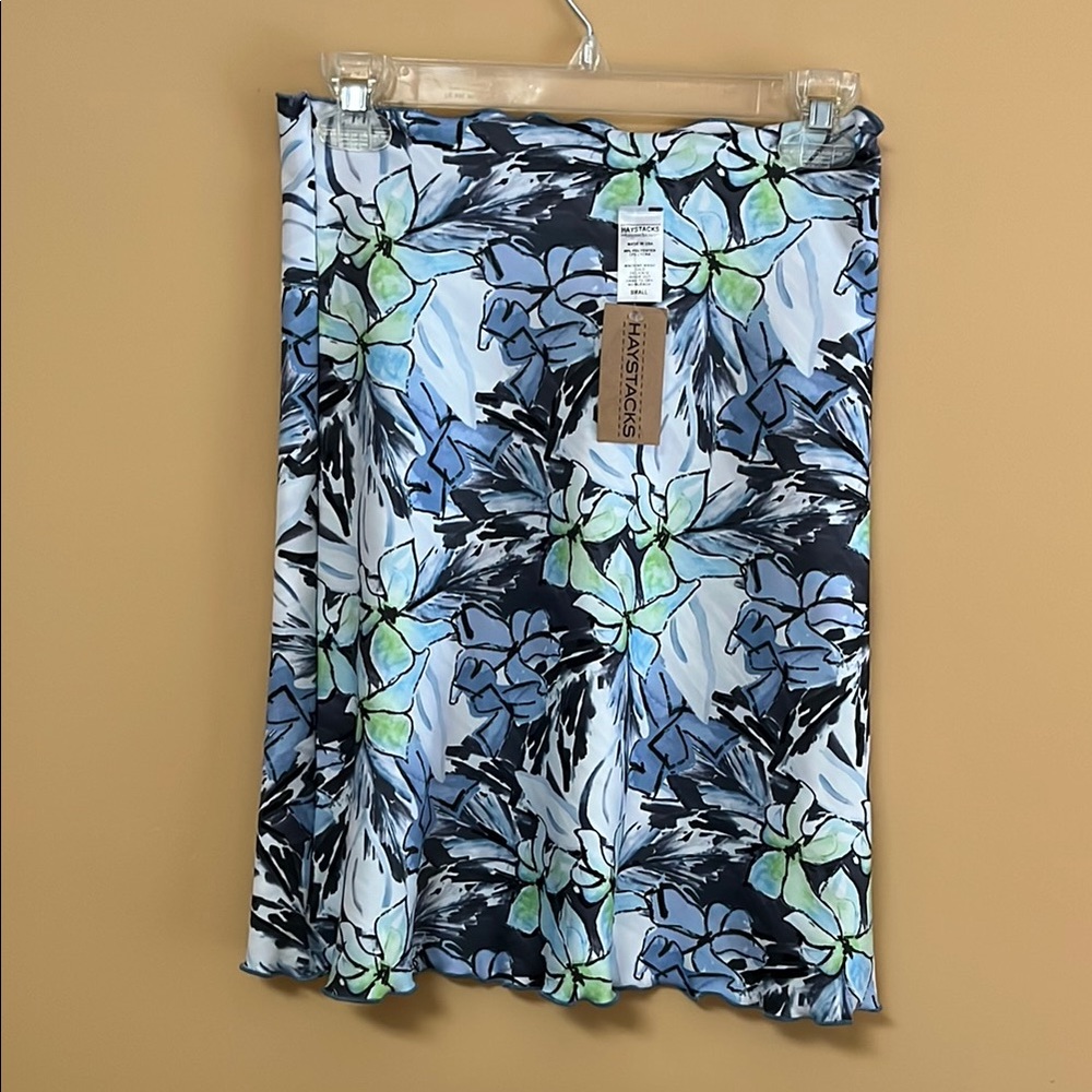 NEW -Reversible Skirt,  Blue patterns NWT.  Small-Medium. Stretch waist.